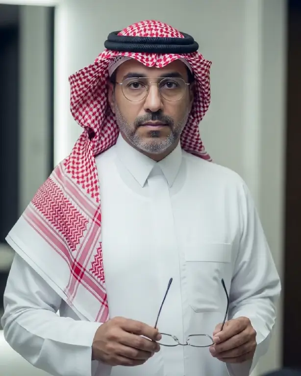 عملية السوبراكور لتصحيح النظر | هل تغني عن نظارة القراءة؟